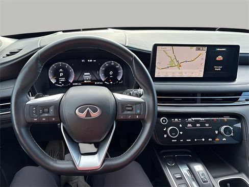 Used 2023 INFINITI QX60 Sensory image 9