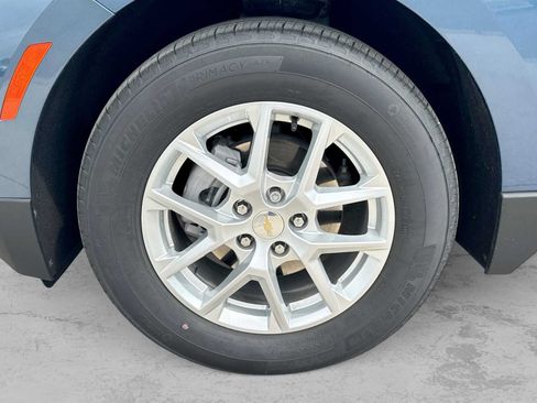 Used 2024 Chevrolet Equinox LT w/ LPO, Floor Liner Package FWD image 13