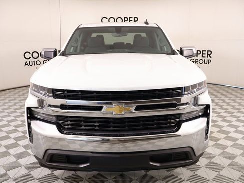 Used 2021 Chevrolet Silverado 1500 LT image 9