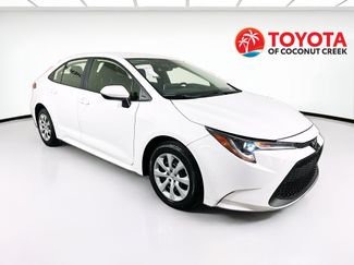 Used 2020 Toyota Corolla LE video 1