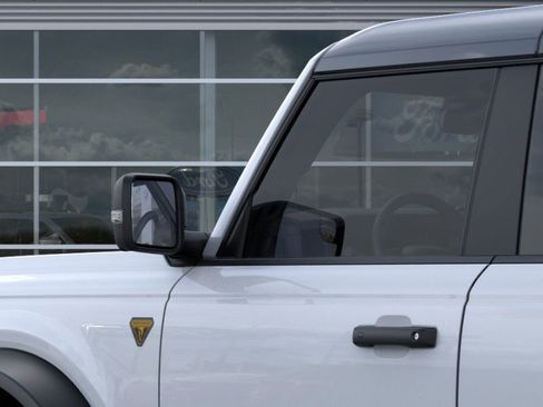New 2025 Ford Bronco Badlands image 22