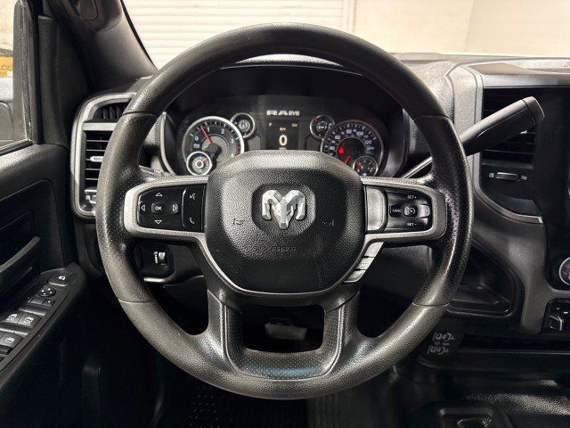 Used 2024 RAM 2500 Tradesman w/ Chrome Appearance Group AWD/4WD image 15