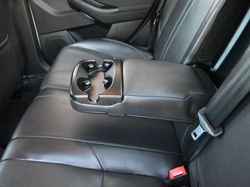 Used 2013 Ford Focus Titanium w/ Titanium Handling Pkg image 13