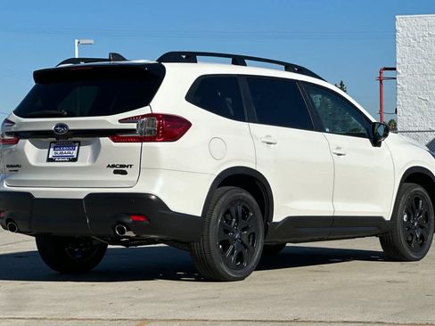 New 2025 Subaru Ascent Bronze Edition image 3