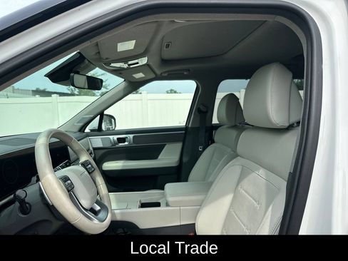 Used 2025 Hyundai Santa Fe Limited FWD image 6