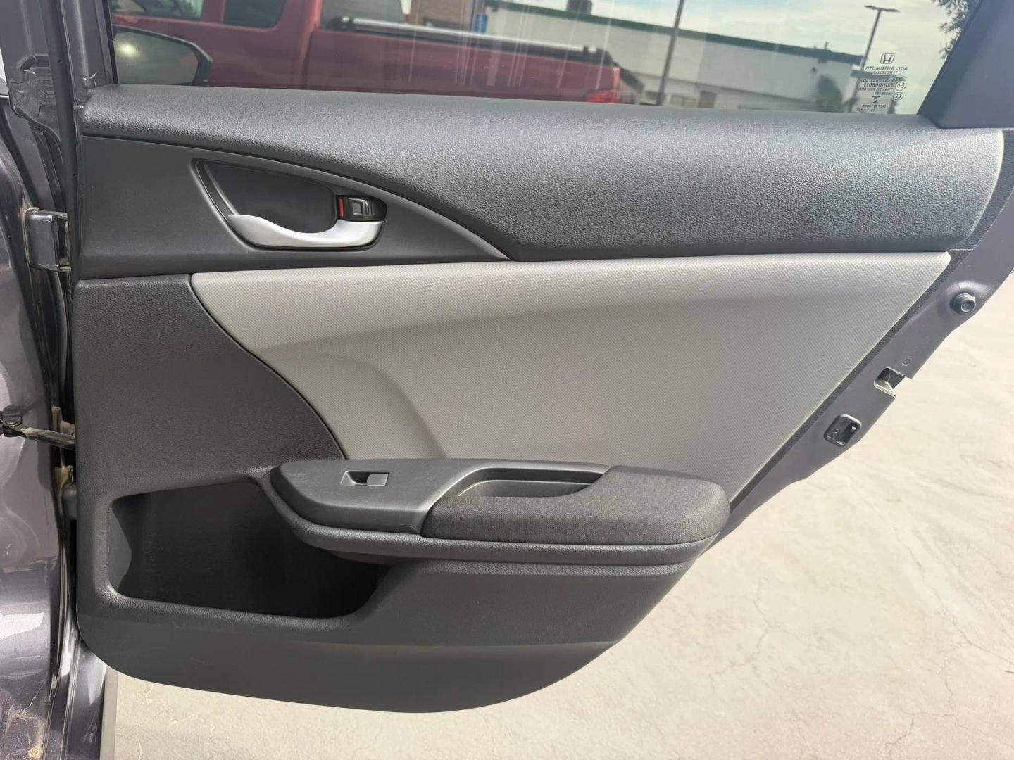 Used 2020 Honda Civic EX image 25