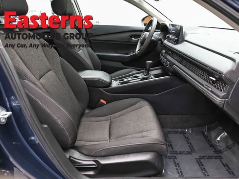 Used 2024 Honda Accord EX image 24