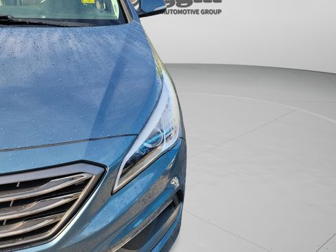 Used 2016 Hyundai Sonata Sport w/ Option Group 02 FWD image 10
