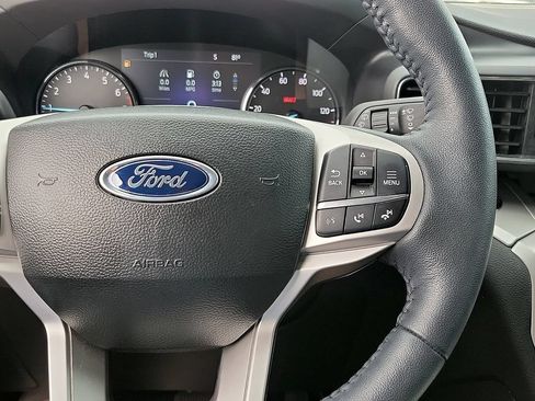 Used 2023 Ford Explorer XLT w/ Equipment Group 202A RWD image 24