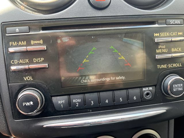 Used 2014 Nissan Rogue S w/ Convenience Package FWD image 11