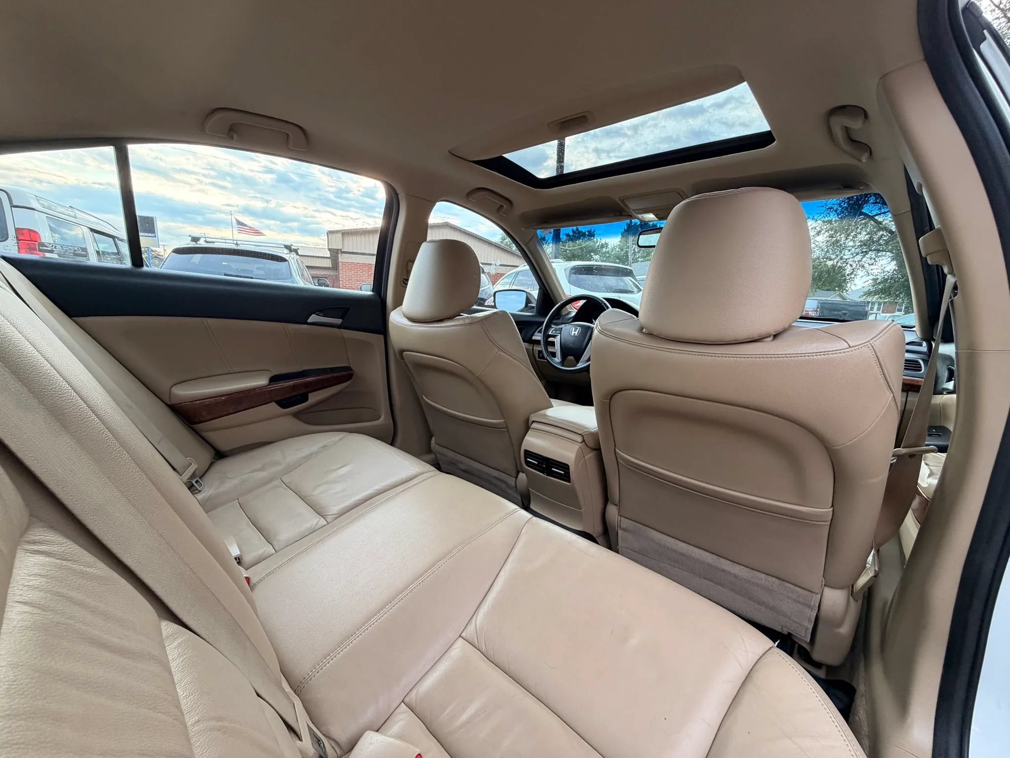 Used 2012 Honda Accord EX-L image 23