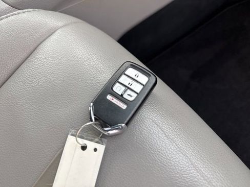 Used 2022 Honda Pilot Special Edition image 41