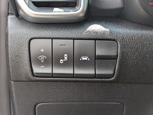 Used 2022 Kia Sportage Nightfall Edition FWD image 32