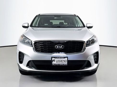 Used 2019 Kia Sorento L FWD image 2