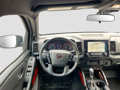 Used 2024 Nissan Frontier PRO-4X w/ Off-Road Protection Package image 22