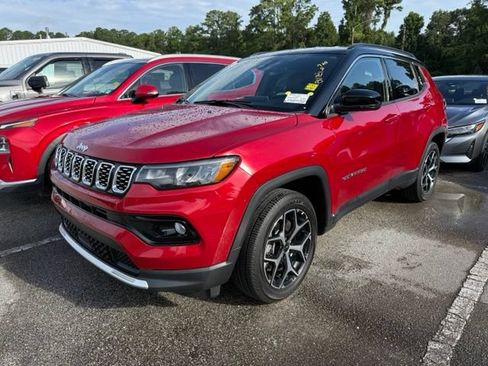Used 2025 Jeep Compass Limited AWD/4WD image 1