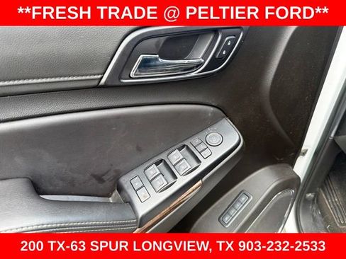 Used 2019 Chevrolet Tahoe LT w/ Luxury Package AWD/4WD image 18