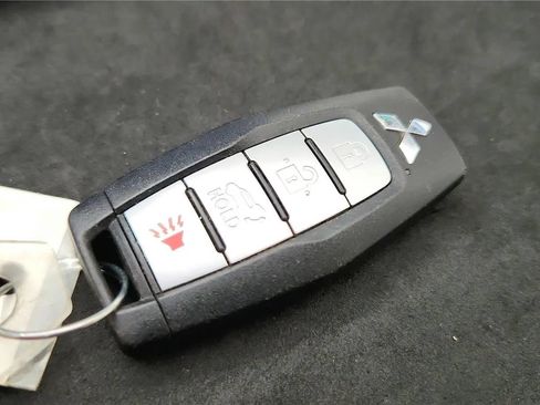 Used 2022 Mitsubishi Outlander SEL FWD image 30