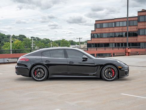 Used 2015 Porsche Panamera GTS AWD/4WD image 7