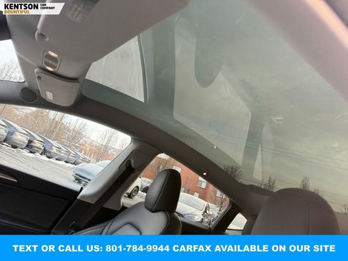 Used 2024 Tesla Model Y Performance image 28