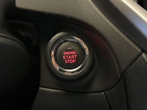 Used 2021 Subaru Ascent Limited w/ Technology Package image 24