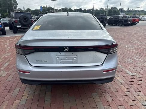 Used 2024 Honda Accord EX image 13