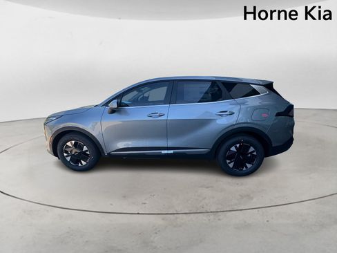 New 2026 Kia Sportage LX FWD image 6