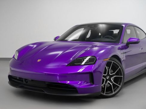 New 2025 Porsche Taycan 4 image 7