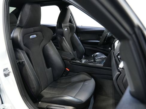 Used 2017 BMW M3 image 34