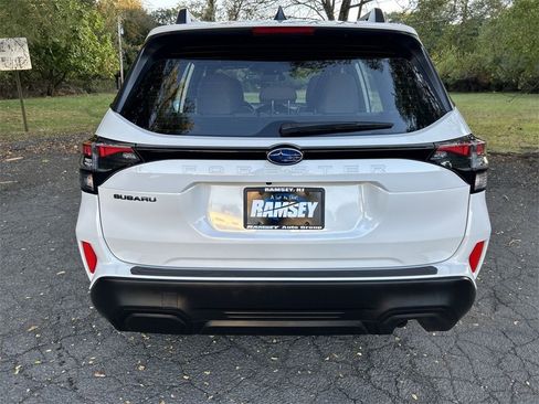 Certified 2025 Subaru Forester image 7