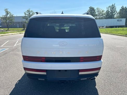 Used 2024 Hyundai Santa Fe Limited FWD image 6