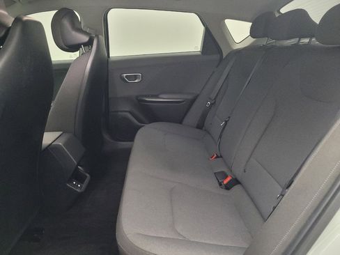 Used 2025 Kia K4 FWD image 18