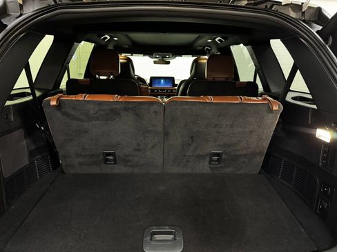 Used 2025 Lincoln Aviator Reserve w/ Equipment Group 201A image 36