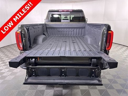 Used 2022 GMC Sierra 2500 Denali w/ Denali Ultimate Package image 27