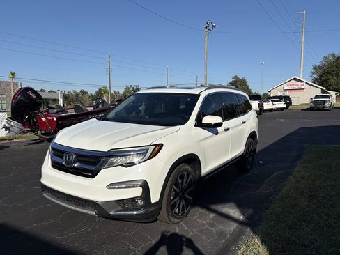 Used 2020 Honda Pilot Elite image 3