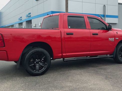 Used 2022 RAM 1500 Express w/ Wheel & Sound Group image 2