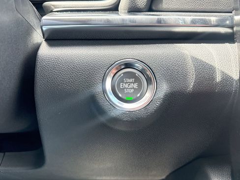 New 2026 GMC Terrain Elevation w/ Technology Package II AWD/4WD image 17