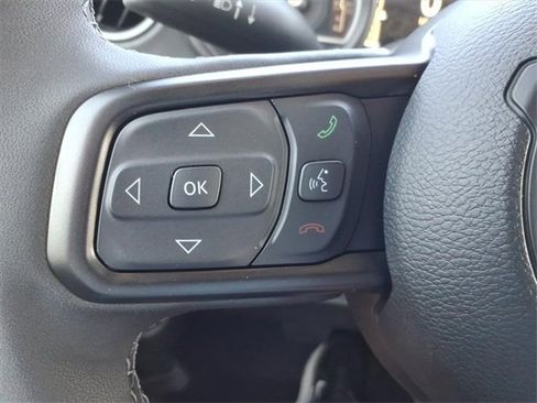 New 2025 Jeep Gladiator Rubicon image 24