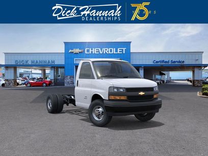 New 2025 Chevrolet Express 3500 w/ Power Convenience Package