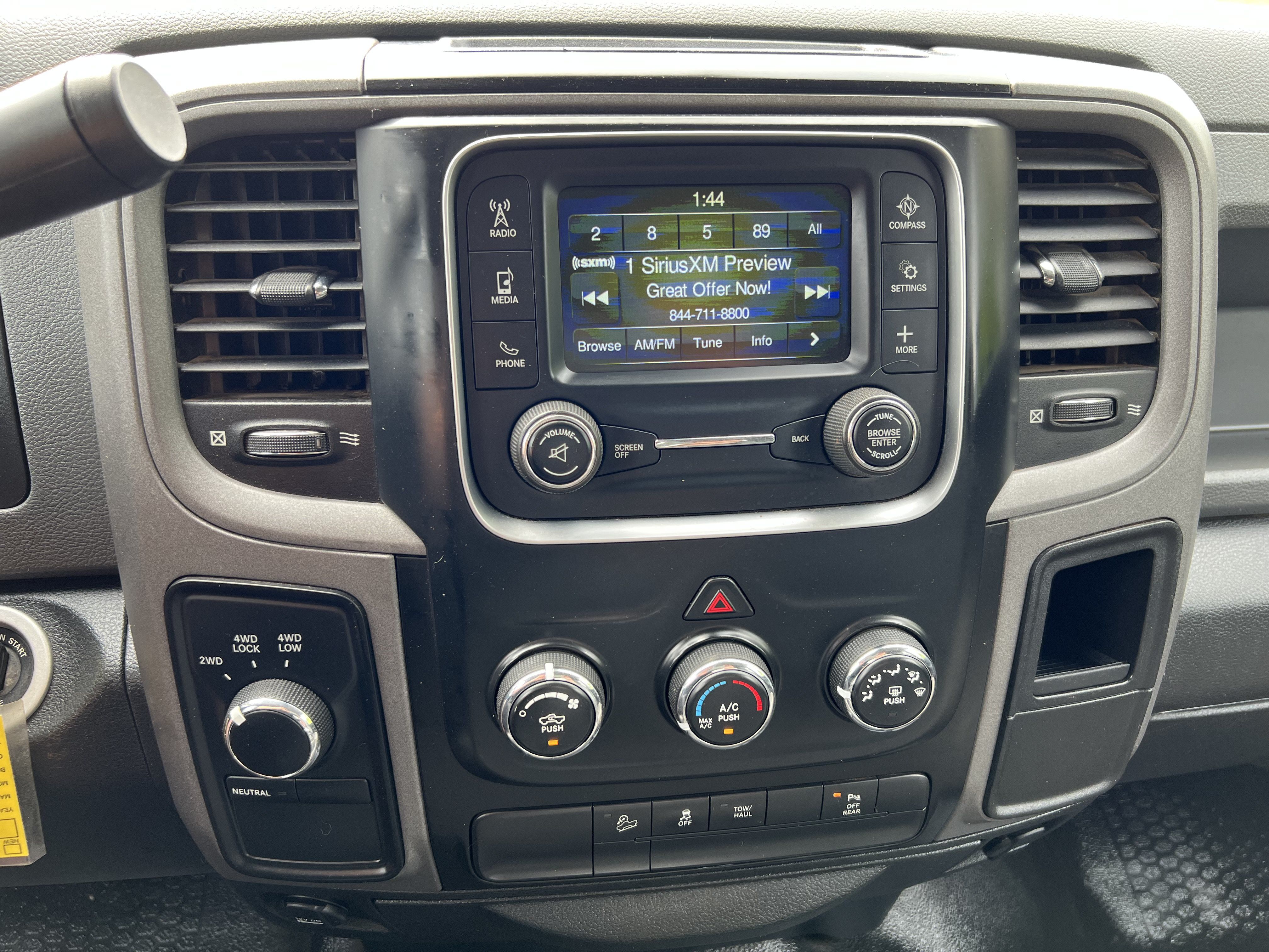 Used 2018 RAM 2500 Tradesman w/ Chrome Appearance Group AWD/4WD image 21