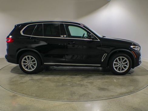 Used 2023 BMW X5 xDrive40i w/ Premium Package AWD/4WD image 6