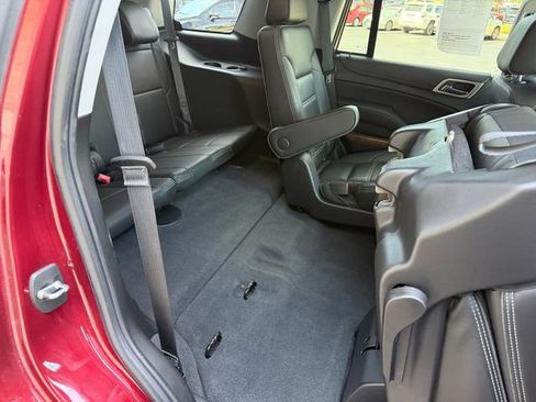 Used 2019 GMC Yukon Denali w/ Denali Ultimate Package AWD/4WD image 13