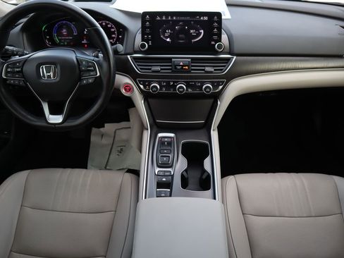 Used 2021 Honda Accord Touring image 13