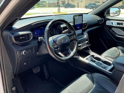 Used 2020 Ford Explorer ST w/ ST Street Pack AWD/4WD image 8