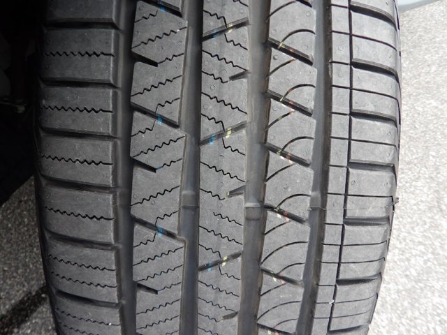 Certified 2024 Volvo XC60 B5 Core AWD/4WD image 31