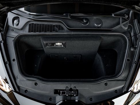 Used 2023 Lamborghini Huracan EVO image 29