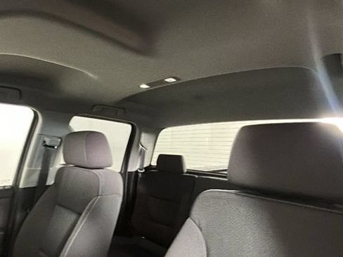 Used 2018 Chevrolet Silverado 1500 LT w/ All Star Edition AWD/4WD image 12