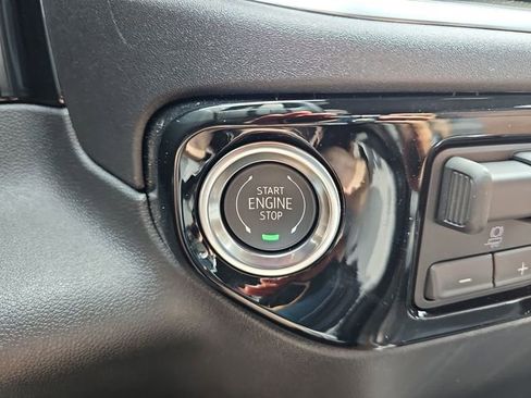 New 2026 Chevrolet Silverado 1500 High Country w/ Technology Package AWD/4WD image 17