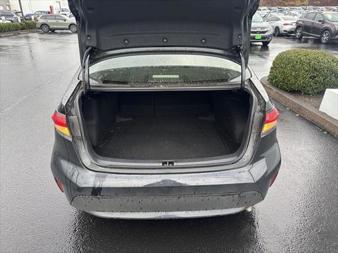 Certified 2022 Toyota Corolla LE w/ LE Premium Package image 10