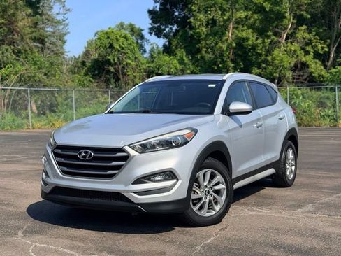 Used 2018 Hyundai Tucson SEL FWD image 1